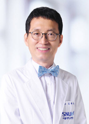 Professor Kim Hee Chan